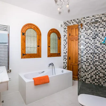 Casa Toscana Willa *